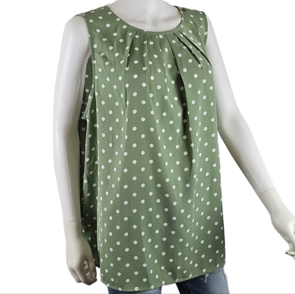 Monday Fun Sage Green & White Polka Dot Sleeveless Keyhole Pullover Top Blouse